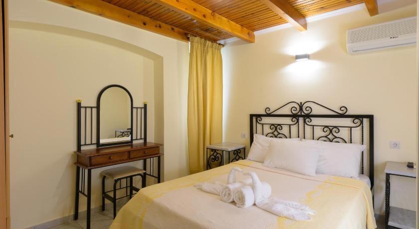 Ammoudara Beach Hotel/Apartments