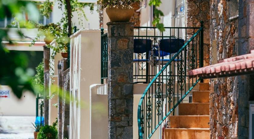 Ammoudara Beach Hotel/Apartments