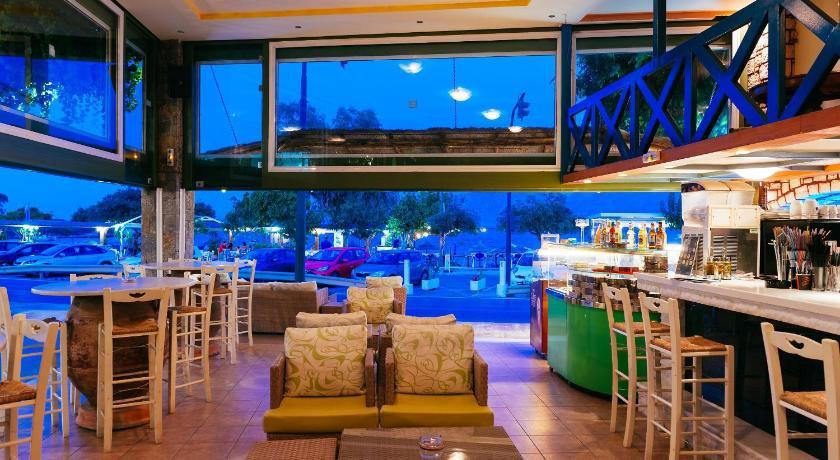 Ammoudara Beach Hotel/Apartments
