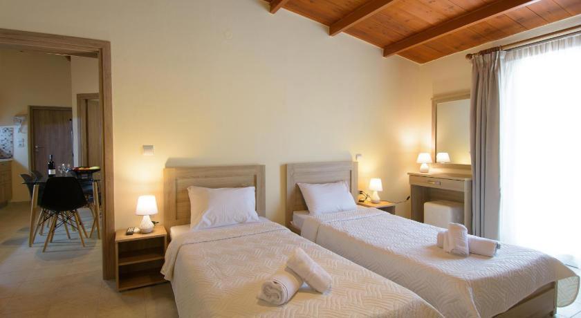 Ammoudara Beach Hotel/Apartments
