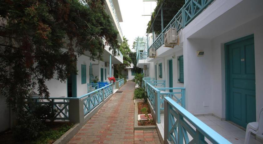 Anatoli Apartments