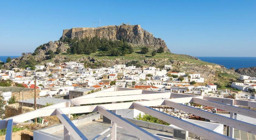 Lindos Harmony Suites