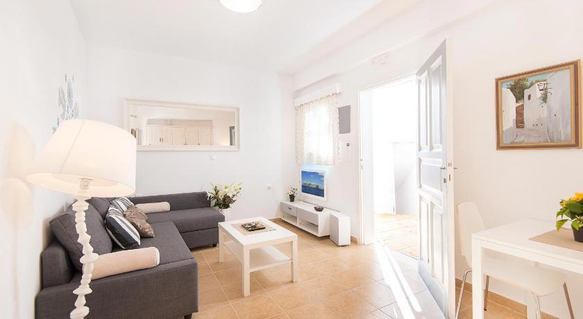 Lindos Harmony Suites