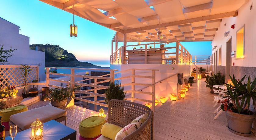 Lindos Harmony Suites