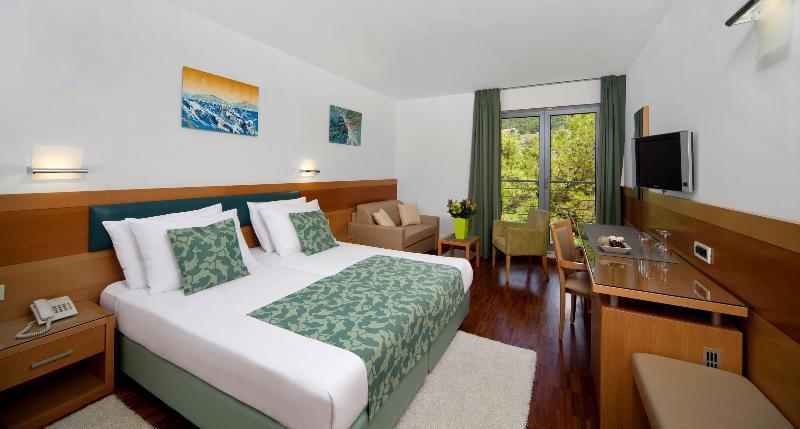 Bluesun Hotel Elaphusa