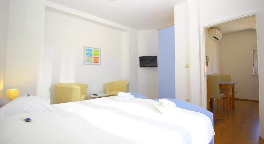 Bacan Serviced Apartments