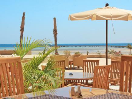 The Breakers Diving & Surfing Lodge