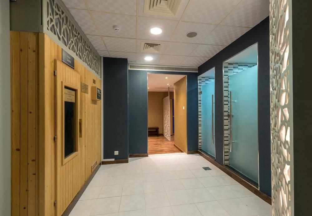 Hawthorn Suites By Wyndham Abu Dhabi City Center