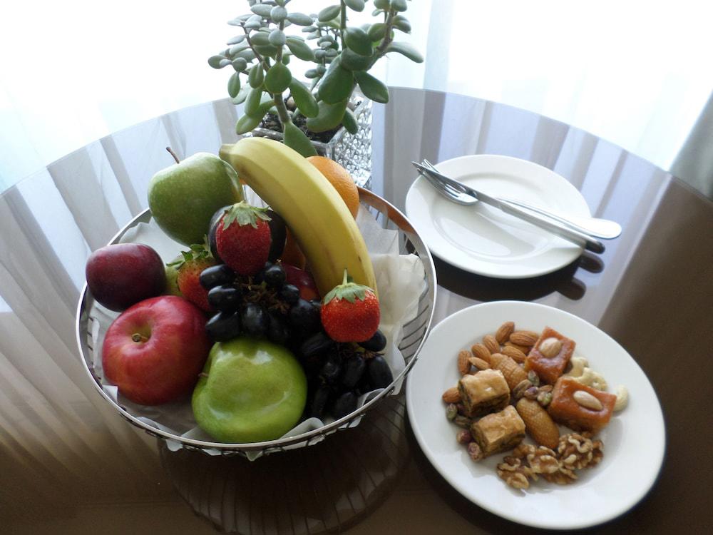 Hawthorn Suites By Wyndham Abu Dhabi City Center
