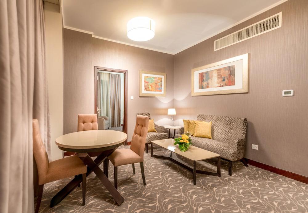 Hawthorn Suites By Wyndham Abu Dhabi City Center