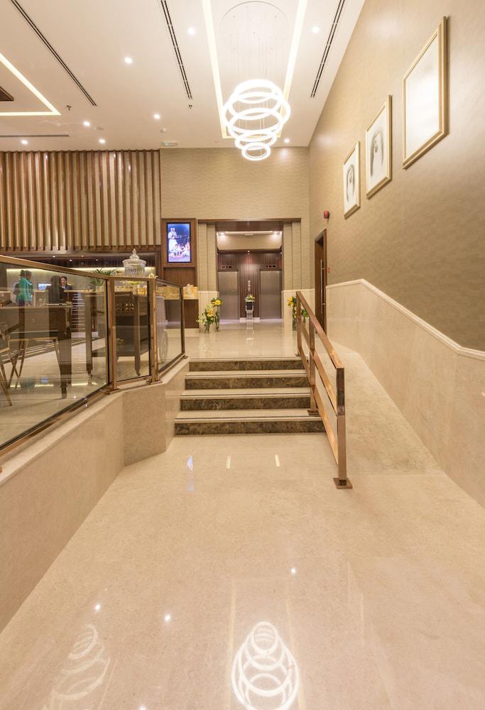 Hawthorn Suites By Wyndham Abu Dhabi City Center