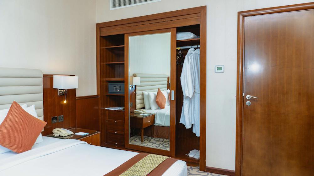 Oceanic Khorfakkan Resort & Spa