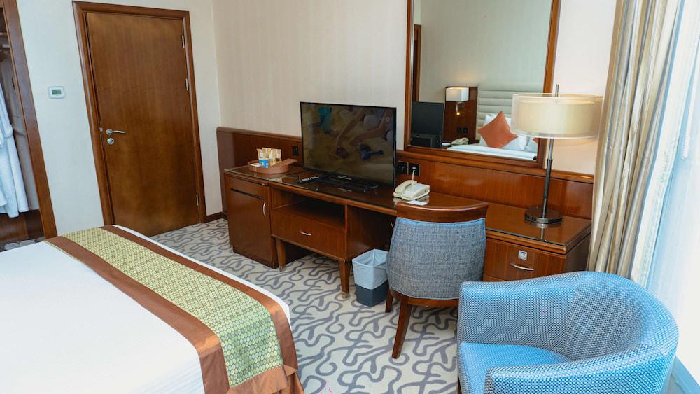 Oceanic Khorfakkan Resort & Spa