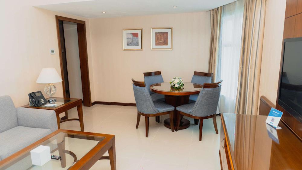 Oceanic Khorfakkan Resort & Spa