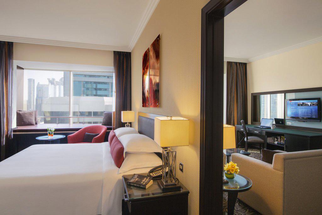 TOWERS ROTANA.