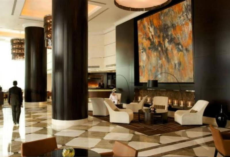 TOWERS ROTANA.