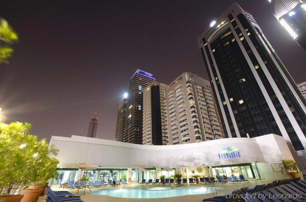 TOWERS ROTANA.