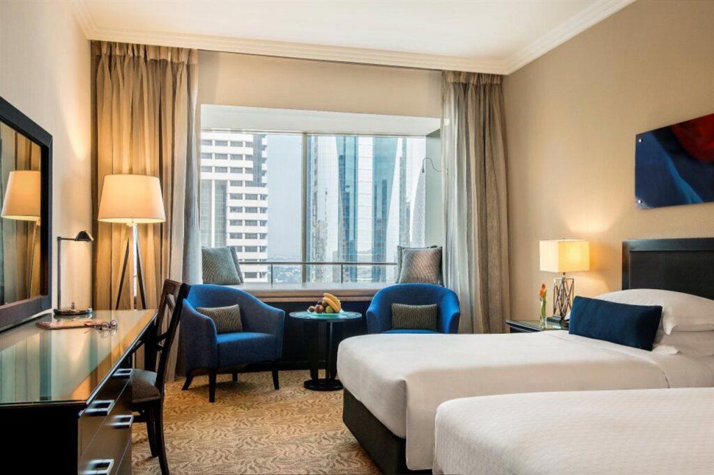 TOWERS ROTANA.