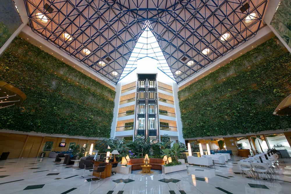 Mercure Grand Jebel Hafeet Al Ain Hotel