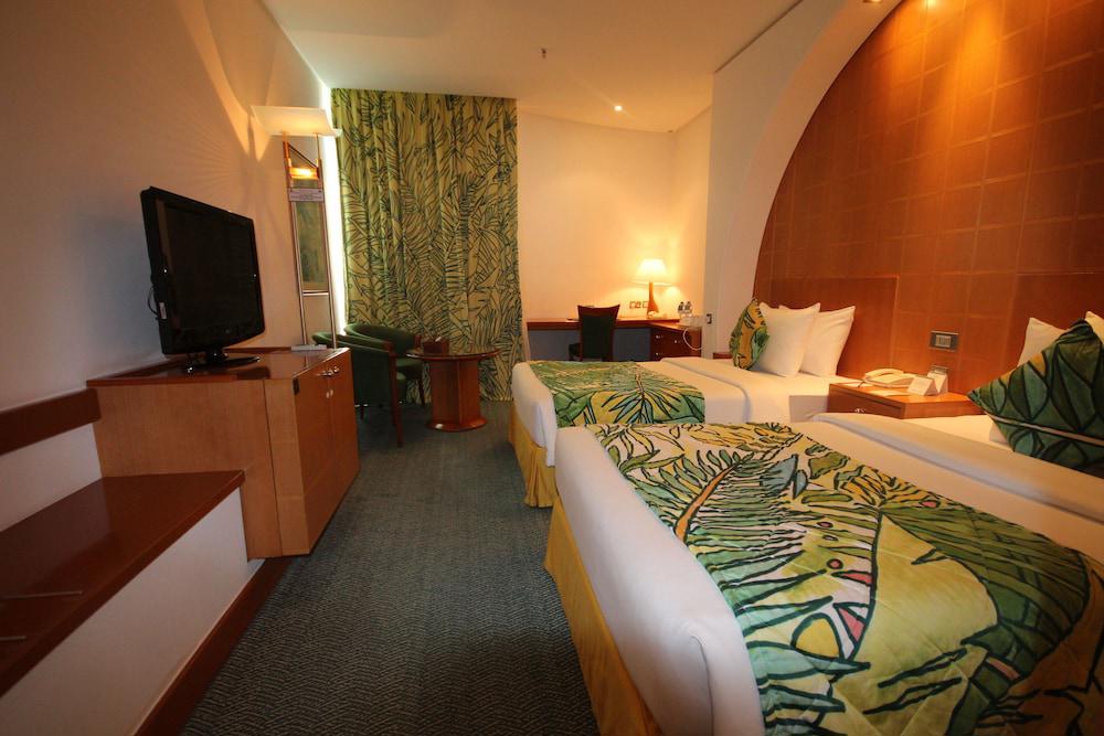 Mercure Grand Jebel Hafeet Al Ain Hotel
