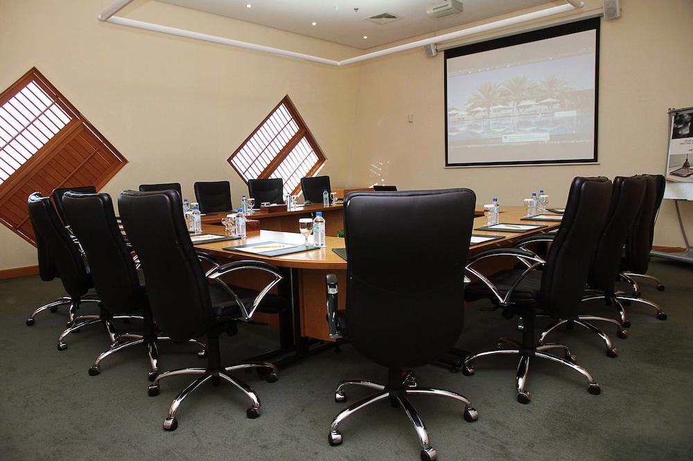 Mercure Grand Jebel Hafeet Al Ain Hotel