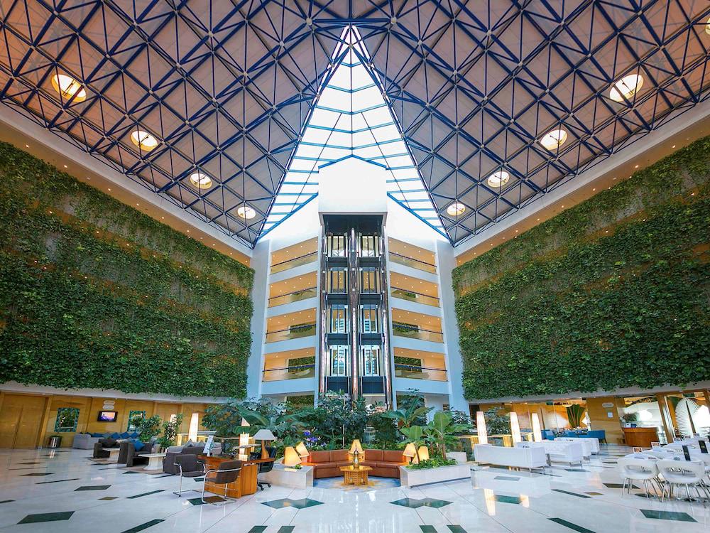 Mercure Grand Jebel Hafeet Al Ain Hotel