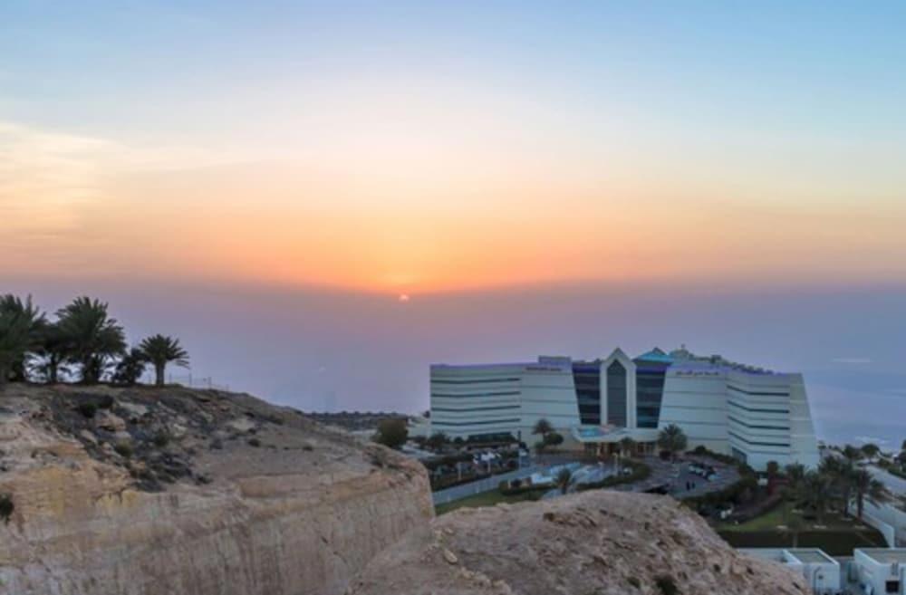 Mercure Grand Jebel Hafeet Al Ain Hotel