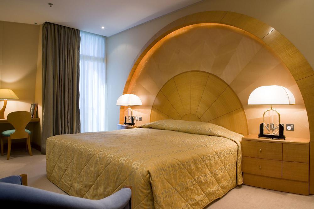 Mercure Grand Jebel Hafeet Al Ain Hotel