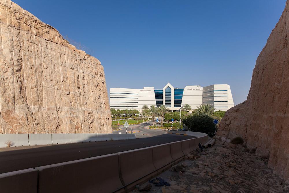 Mercure Grand Jebel Hafeet Al Ain Hotel