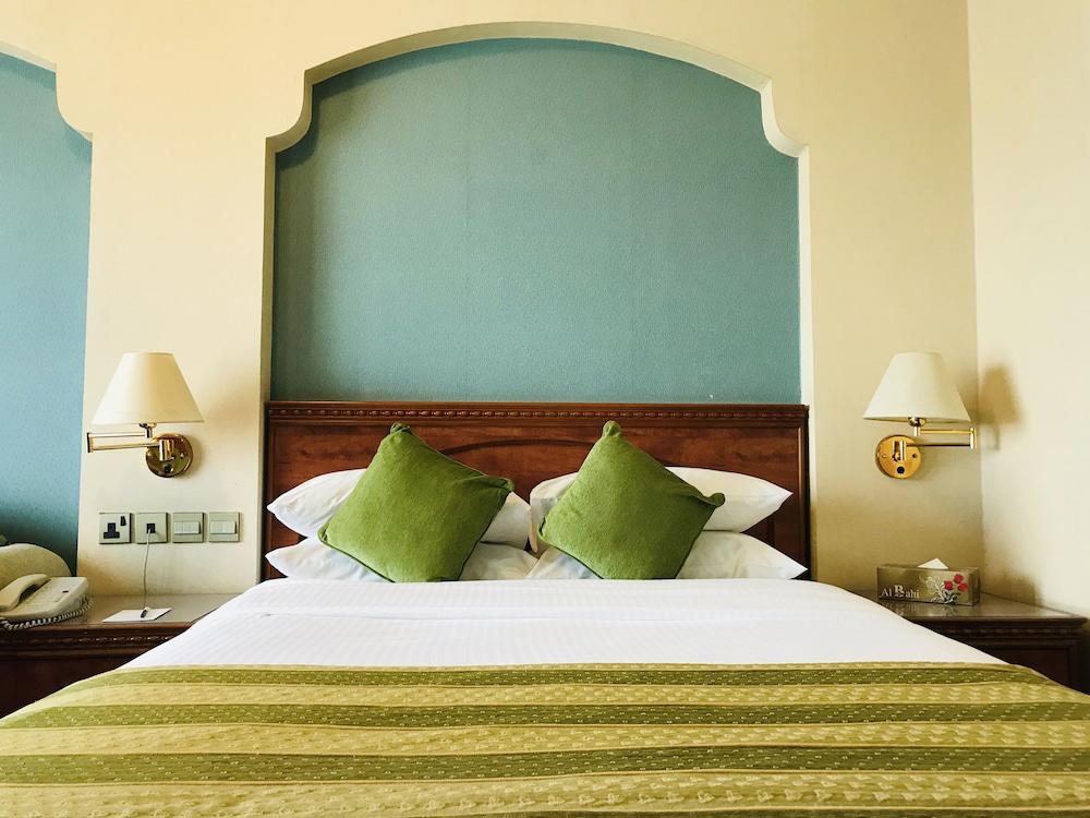 Riviera Hotel