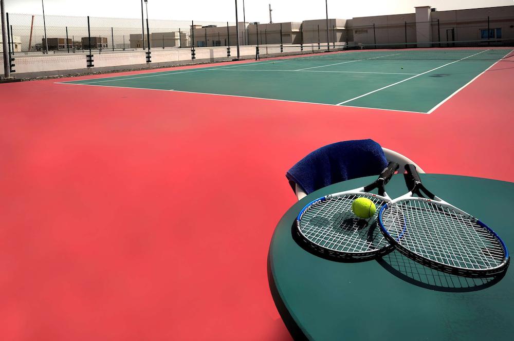 Al Bustan Center & Residence Hotel