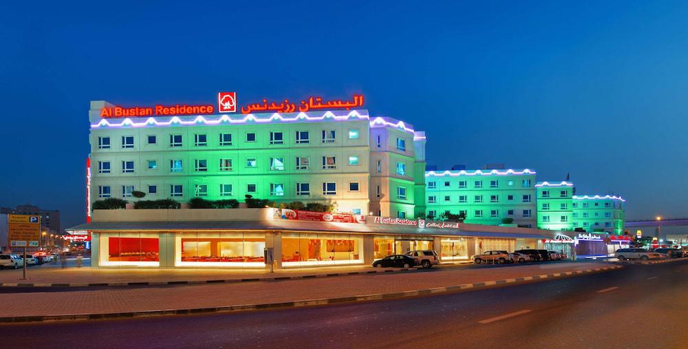 Al Bustan Center & Residence Hotel