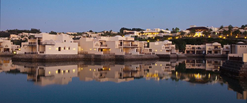 The Cove Rotana Resort Ras Al Khaimah