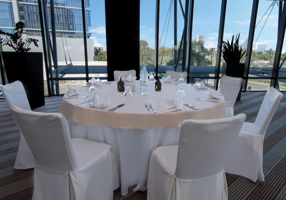 Holiday Inn Abu Dhabi
