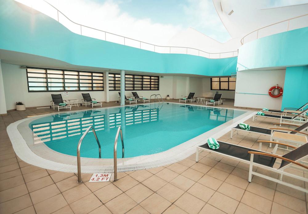 Holiday Inn Abu Dhabi