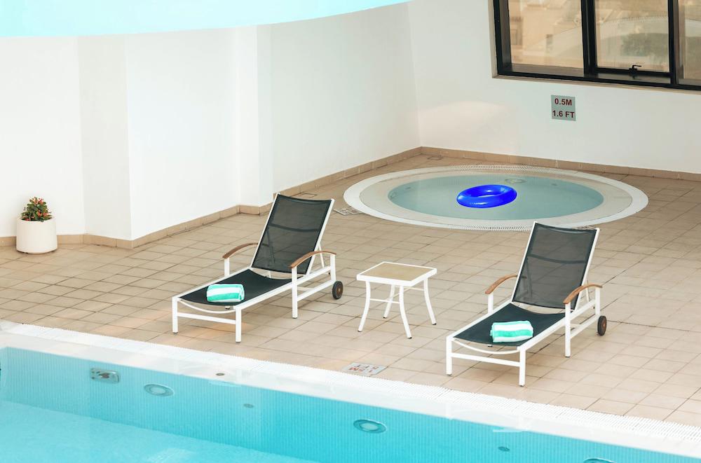 Holiday Inn Abu Dhabi