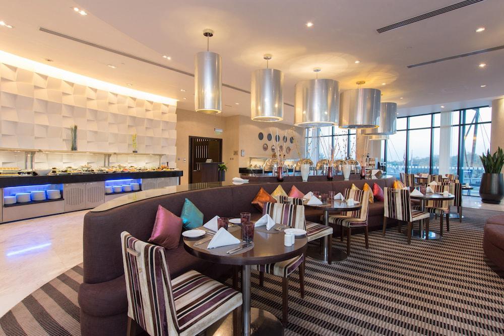 Holiday Inn Abu Dhabi