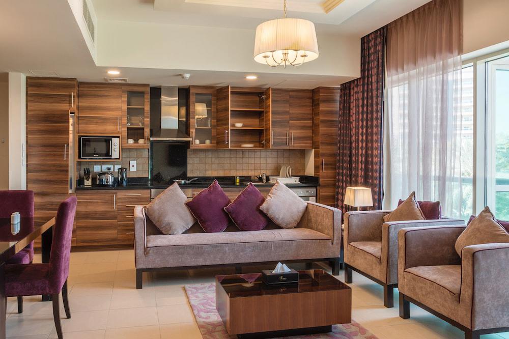 Dunes Hotel Apartments