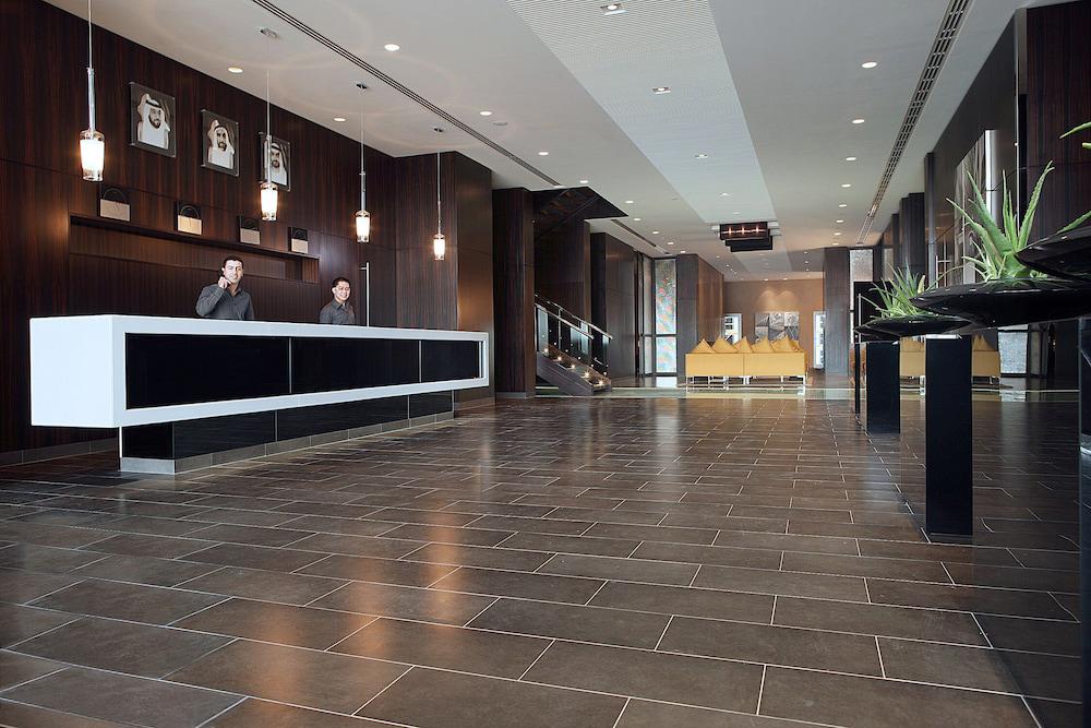 Centro Capital Centre by Rotana Hotel