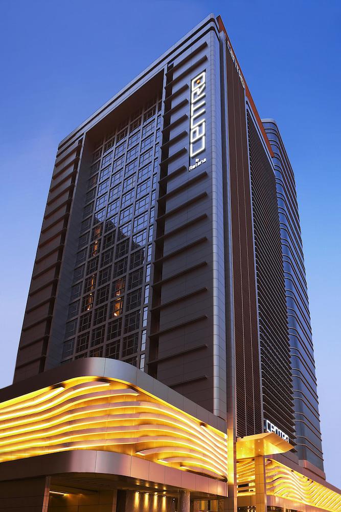 Centro Capital Centre by Rotana Hotel