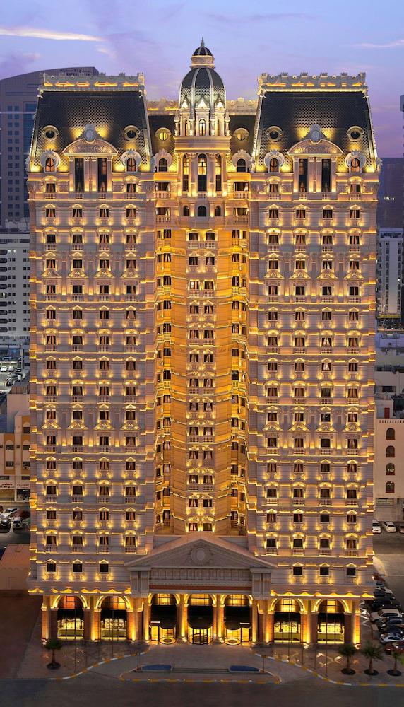 Royal Rose Hotel