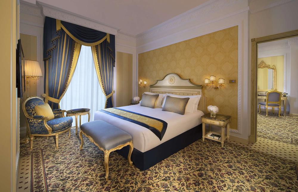 Royal Rose Hotel