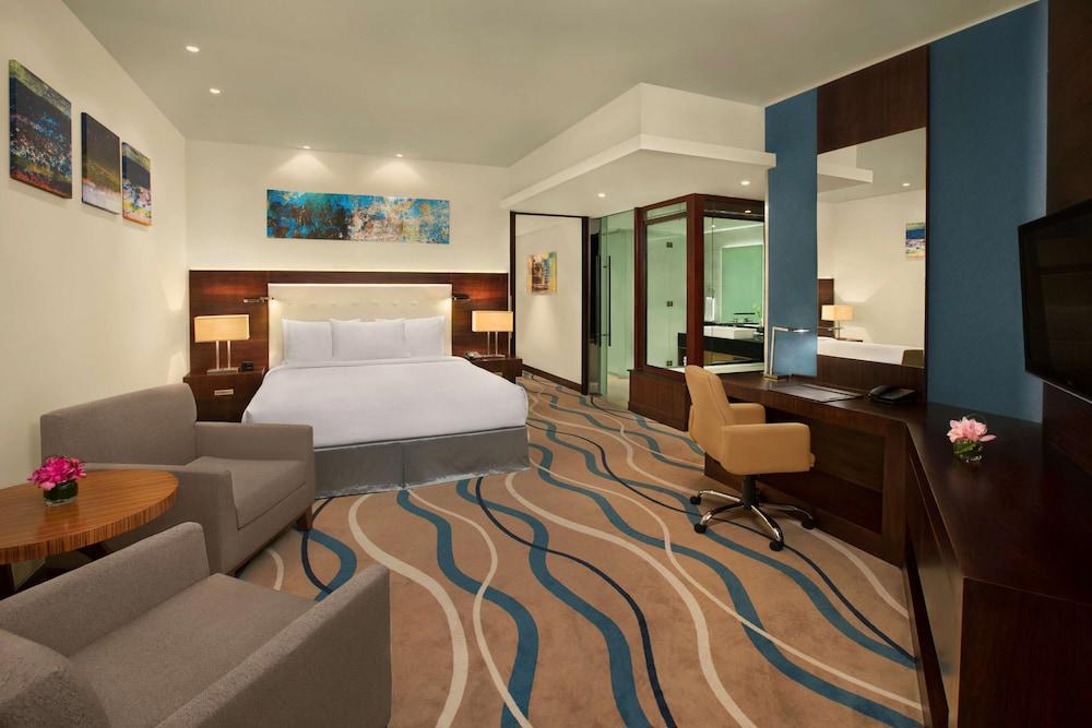 Doubletree By Hilton Hotel & Residences Dubai Al Barsha