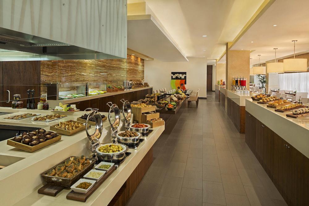 Doubletree By Hilton Hotel & Residences Dubai Al Barsha