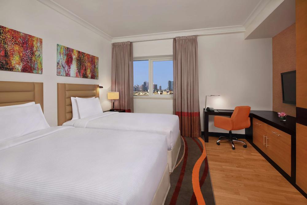 Doubletree By Hilton Hotel & Residences Dubai Al Barsha