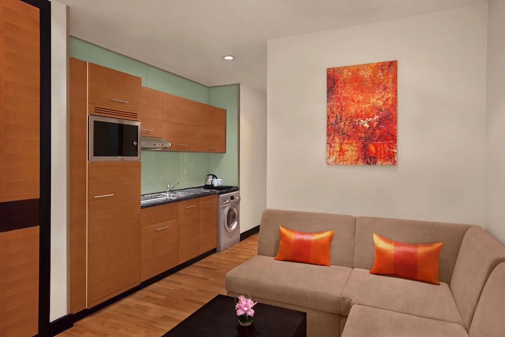 Doubletree By Hilton Hotel & Residences Dubai Al Barsha