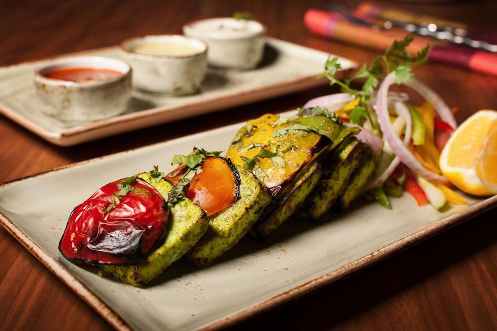 Doubletree By Hilton Hotel & Residences Dubai Al Barsha