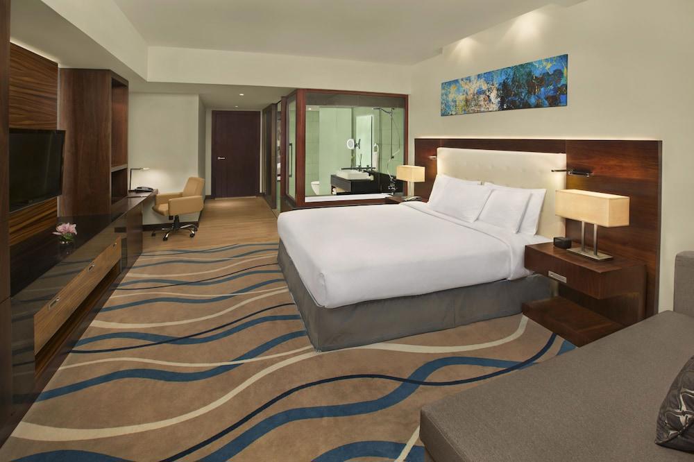 Doubletree By Hilton Hotel & Residences Dubai Al Barsha