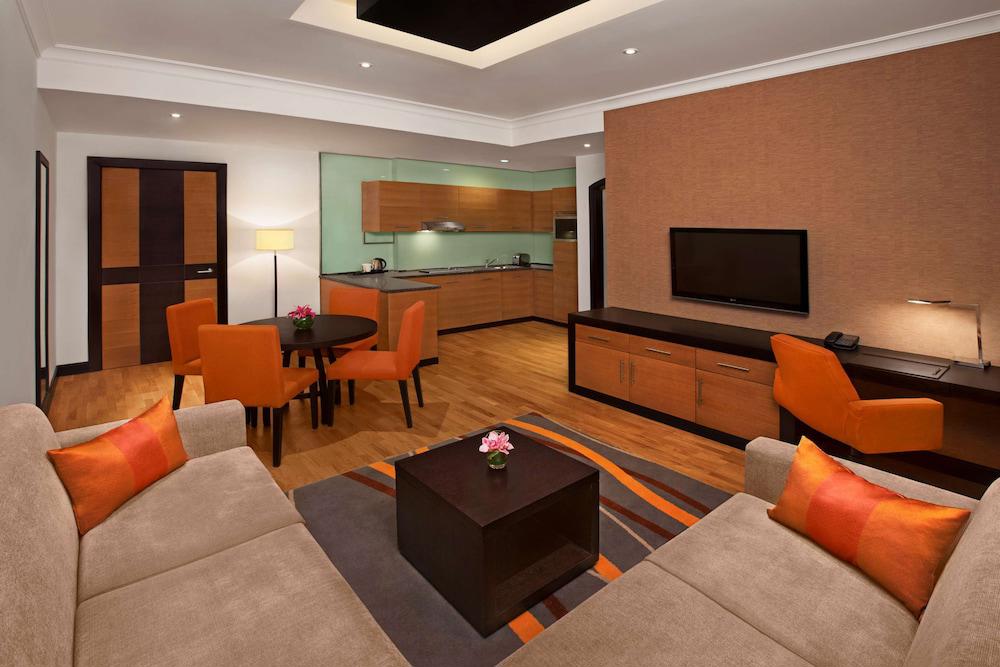 Doubletree By Hilton Hotel & Residences Dubai Al Barsha