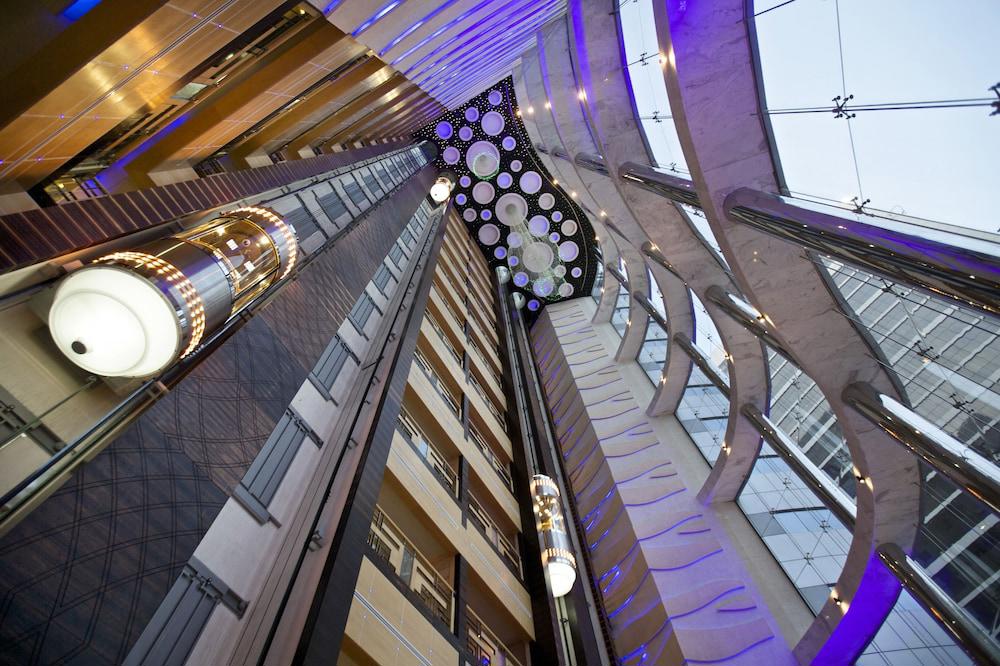 Doubletree By Hilton Hotel & Residences Dubai Al Barsha
